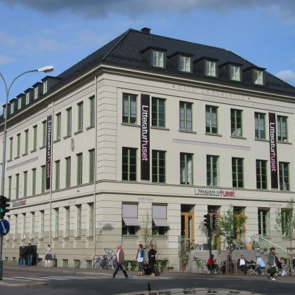 litteraturhuset_i_oslo_wikipedia